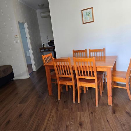 تاونسفيل Colonial Rose Motel المظهر الخارجي الصورة